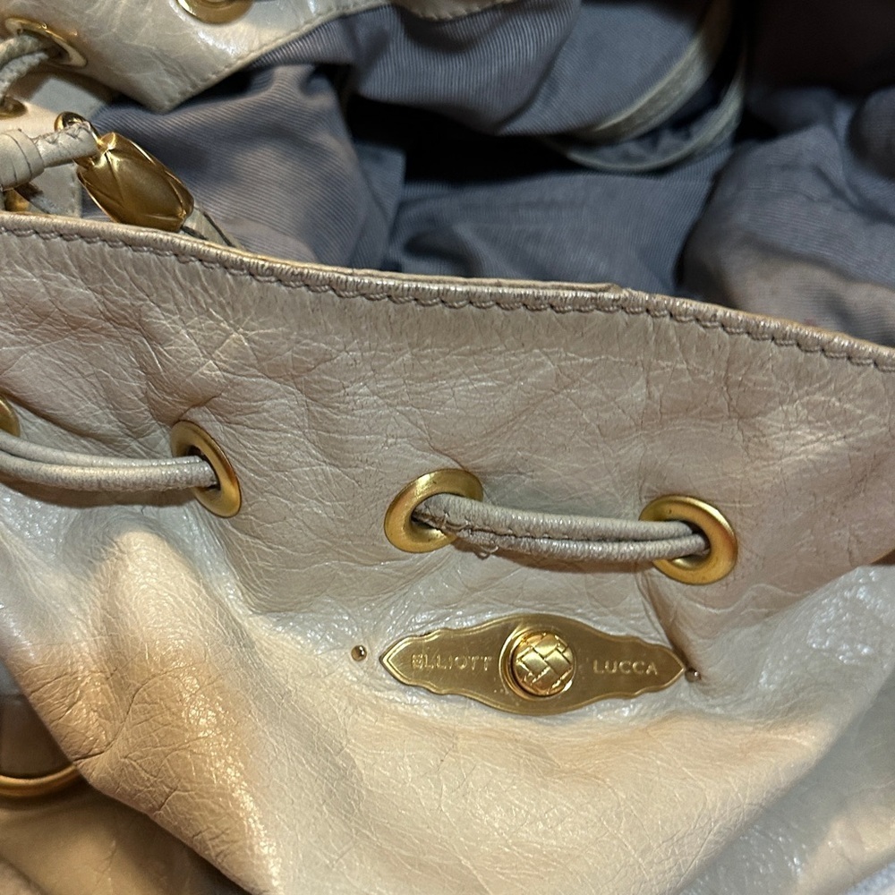 Elliott Lucca Cream Shoulder Bag with Gold Accents - Picture 6 of 6